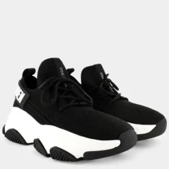 BLA- SNEAKERS NERO PROT&Eacute;G&Eacute;
