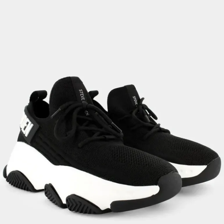 BLA- SNEAKERS NERO PROTÉGÉ