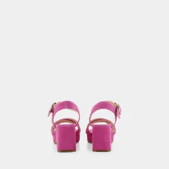 CAM- SANDALI FUXIA CP-E23D-01