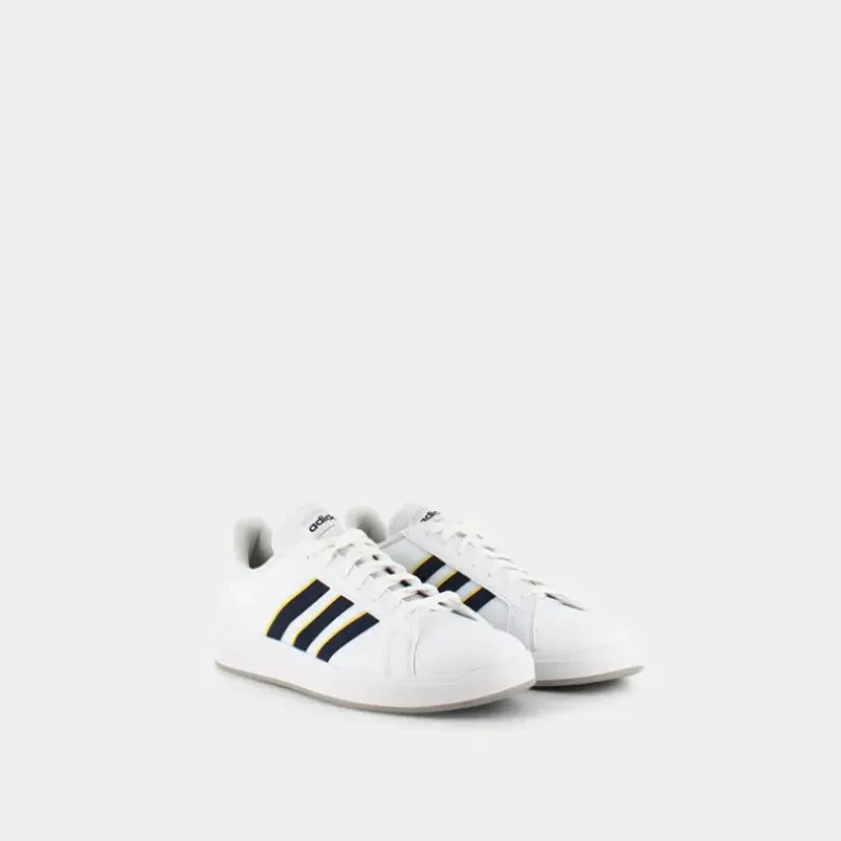 GRAND COURT BASE 2.0- SPORTIVE ftwr white/shadow navy/impact yellow GW9255