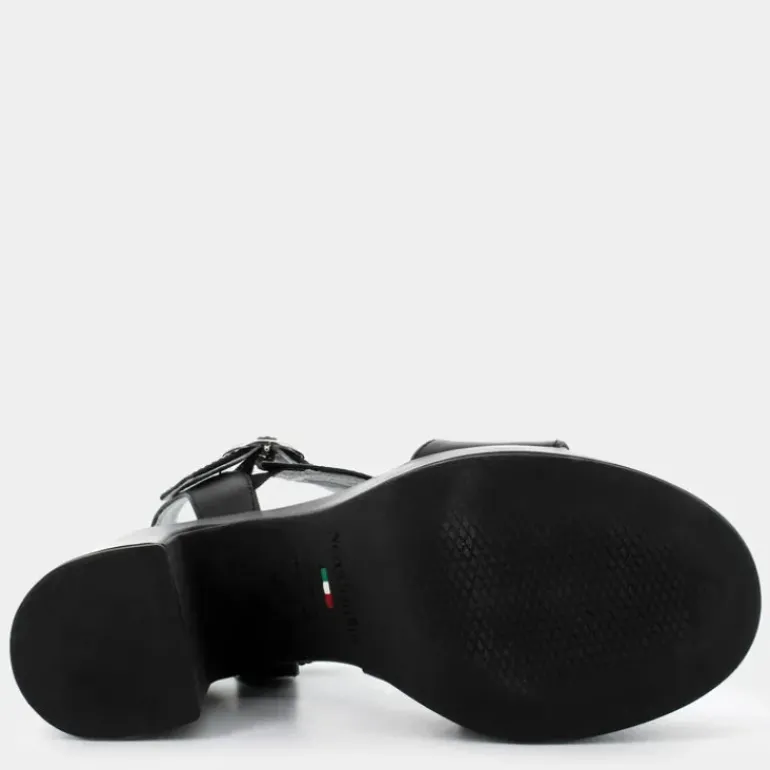 SANDALI NERO E410400D