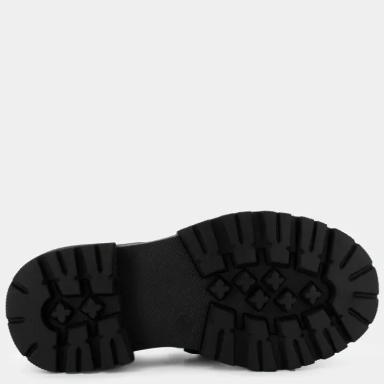 SNEAKERS NERO VERNICE SM-I24B-10
