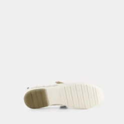 SNEAKERS PLATINO AG14502